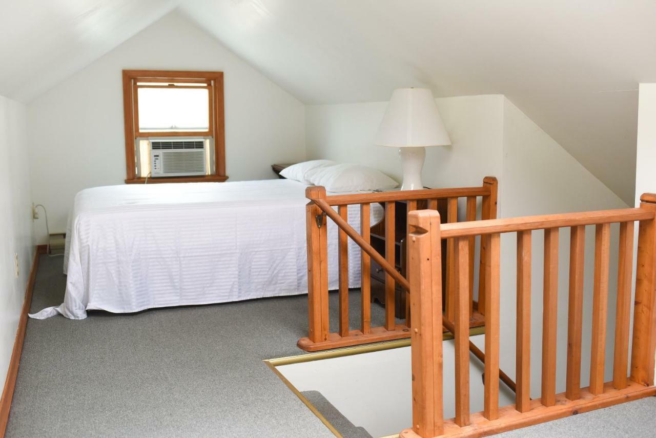 Chestnut Grove Family Resort Mount Pocono Exterior foto